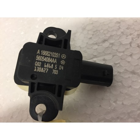 A1668210351 CAPTEUR AIRBAG / CRASCH MERCEDES / DODGE / CHRYSLER / JEEP de CLASSE B