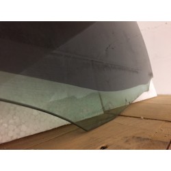 43R001582 MERCEDES CLASSE 160/180 VERRE DÉCROISSANT AVANT DROIT PILKINGTON