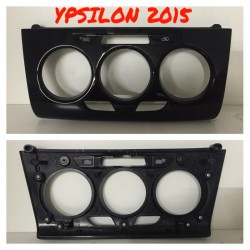 Le pont de Commandement du groupe Climat, la LANCIA YPSILON 2015 Chauffage