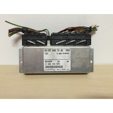 Centralina ASR MERCEDES Classe E W210  0175457332 Q03 BOSCH 0265109052 FD 99M02