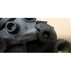 RENAULT LAGUNA II ANLASSER WISCHER KRISTALLE VORNE ORIGINAL VALEO