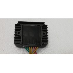 REGOLATORE DI TENSIONE APRILIA SCARABEO LIGHT 125 200 ie 2009-2012 12121