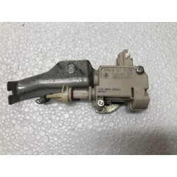 ATTUATORE SERRATURA SELLA PIAGGIO LIBERTY MEDLEY BEVERLY MP3 X8 X9