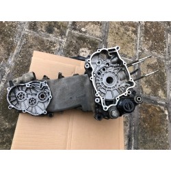 COPPIA CARTER MOTORE PIAGGIO BEVERLY TOURER 300 i.e. M28MM