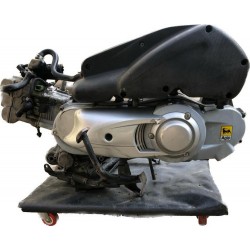 MOTORE APRILIA SCARABEO LIGHT 125 i.e. BA04 ( 2010 ) 18.000 Km