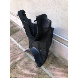 PEDANA COMPLETA APRILIA SCARABEO LIGHT 125/200 (2007-2011)  CARENA