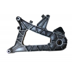 APRILIA SCARABEO LIGHT 125 200 STAFFA SUPPORTO MARMITTA (2007-2011)