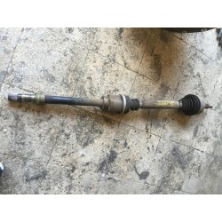 Semiasse anteriore destro RENAULT LAGUNA 1.9 td 88 kw 120 cv 2004 F9QC7 8200079912