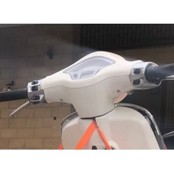 CARENA COPRIMANUBRIO PIAGGIO VESPA PRIMAVERA (2013-2018) 50 125 150