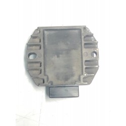 6H640D-12 REGOLATORE DI TENSIONE PIAGGIO VESPA LIBERTY BEVERLY HEXAGON