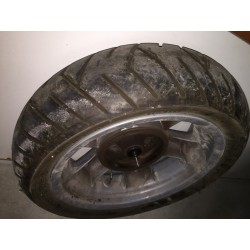 RUOTA POSTERIORE YAMAHA MAJESTY 125 Gomme e Cerchio 120/70/12