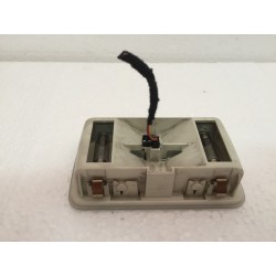 L'éclairage du plafond de TOIT AUDI A6 SW arrière 4F9947123 4L0947123