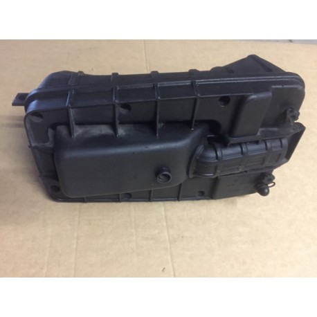 Piaggio X9 500 / Vespa SCATOLA FILTRO ARIA 827389  30147 BOX Originale