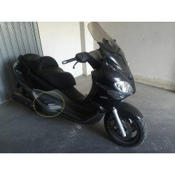 PIAGGIO X9 Evolution PEDANA POSTERIORE DESTRA  10127 mod. 125-200-180-250-500